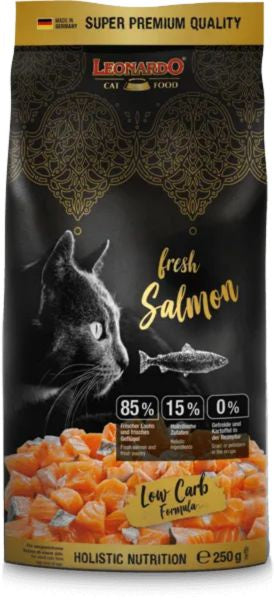 Leonardo Fresh Salmon Cat Dry Food 250g